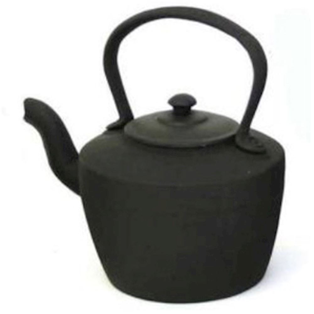 CAST IRON KETTLE From WJ Sampson   A40702 